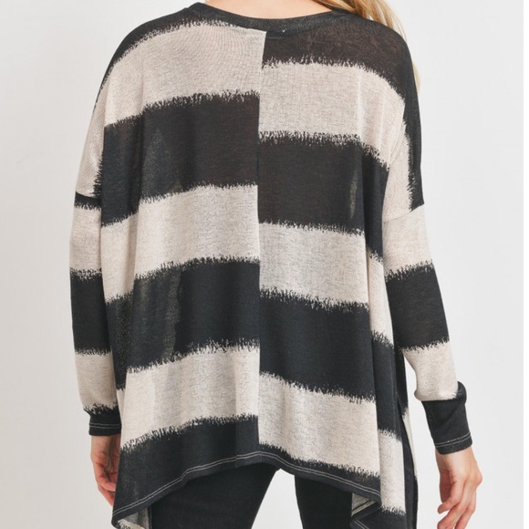 ❌DONATED❌Cherish Black White Stripe Drop Shoulders Boxy Tunic Top - Picture 3 of 12